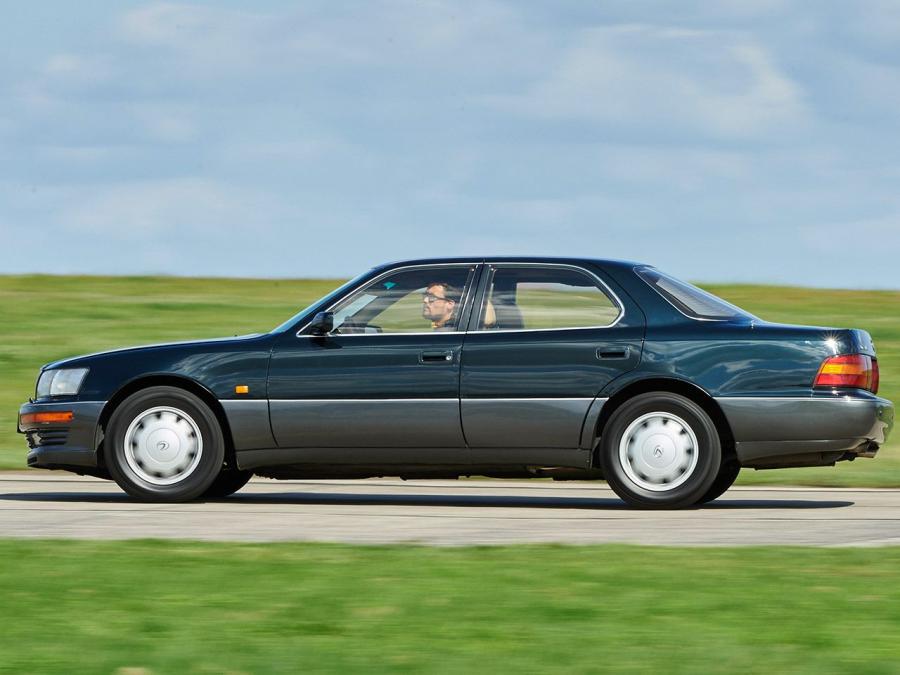  Lexus LS400 1989 года  (WW) (фото 6 из 18)